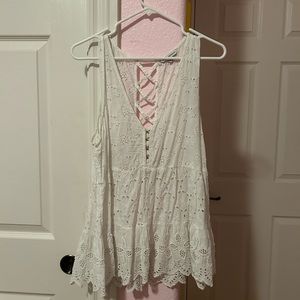 AMERICAN EAGLE WHITE TANK TOP